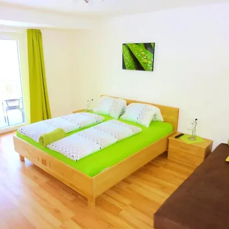 Appartementhaus Monika * Flattach