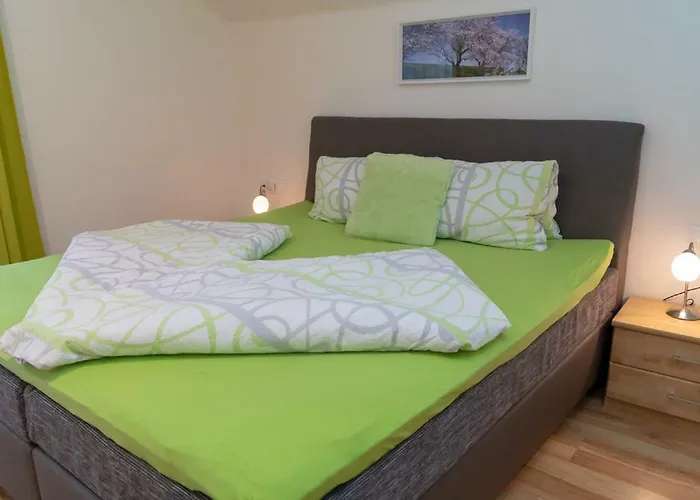 Appartementhaus Monika * Flattach